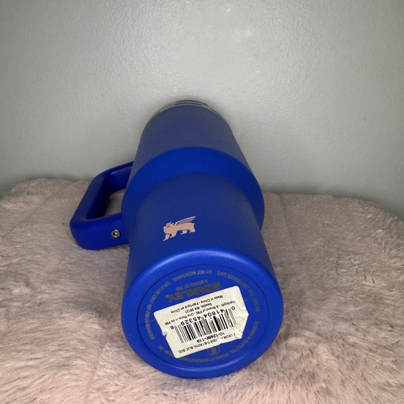 Stanley Royal Blue 40 oz Insulated Mug - Picture 7 of 9